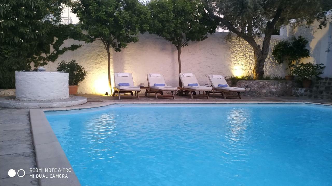 Aparthotel Economou Mansion Spétses Zewnętrze zdjęcie
